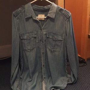 American Eagle super soft button up